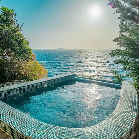 Hotell Mandalina (adults Only)